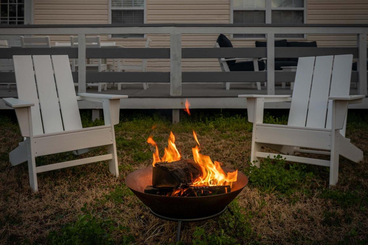 Bowline Bungalow Tybee Island Exterior photo